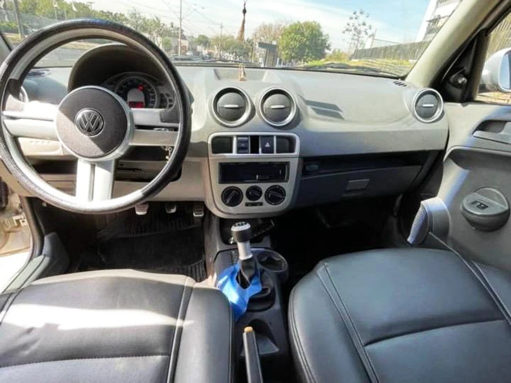 VOLKSWAGEN SAVEIRO