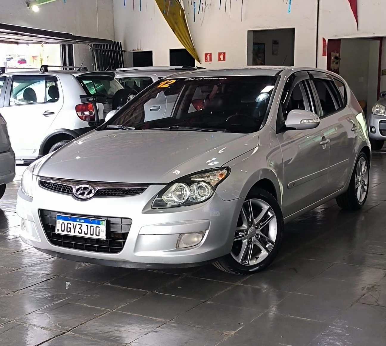 HYUNDAI I30