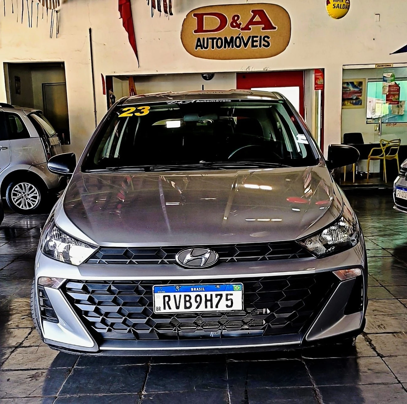 HYUNDAI HB20