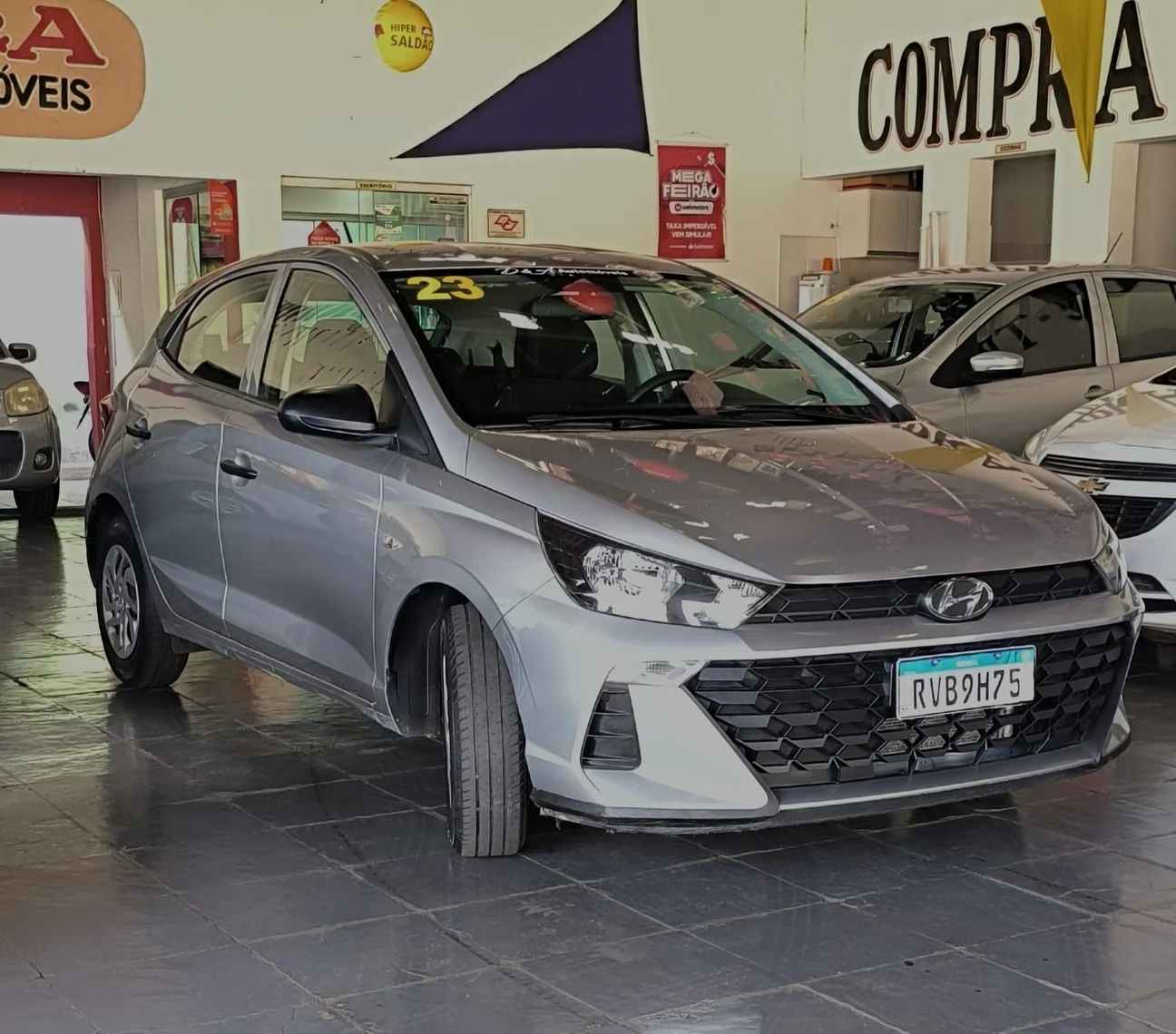 HYUNDAI HB20