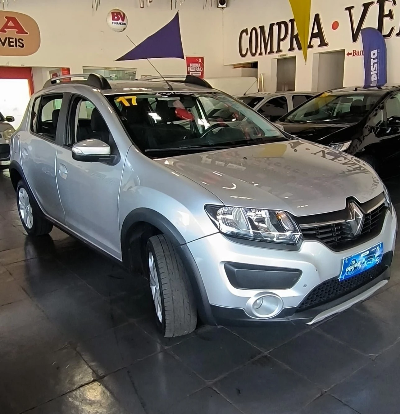 RENAULT SANDERO