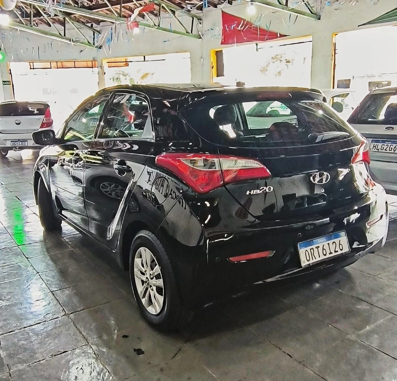 HYUNDAI HB20