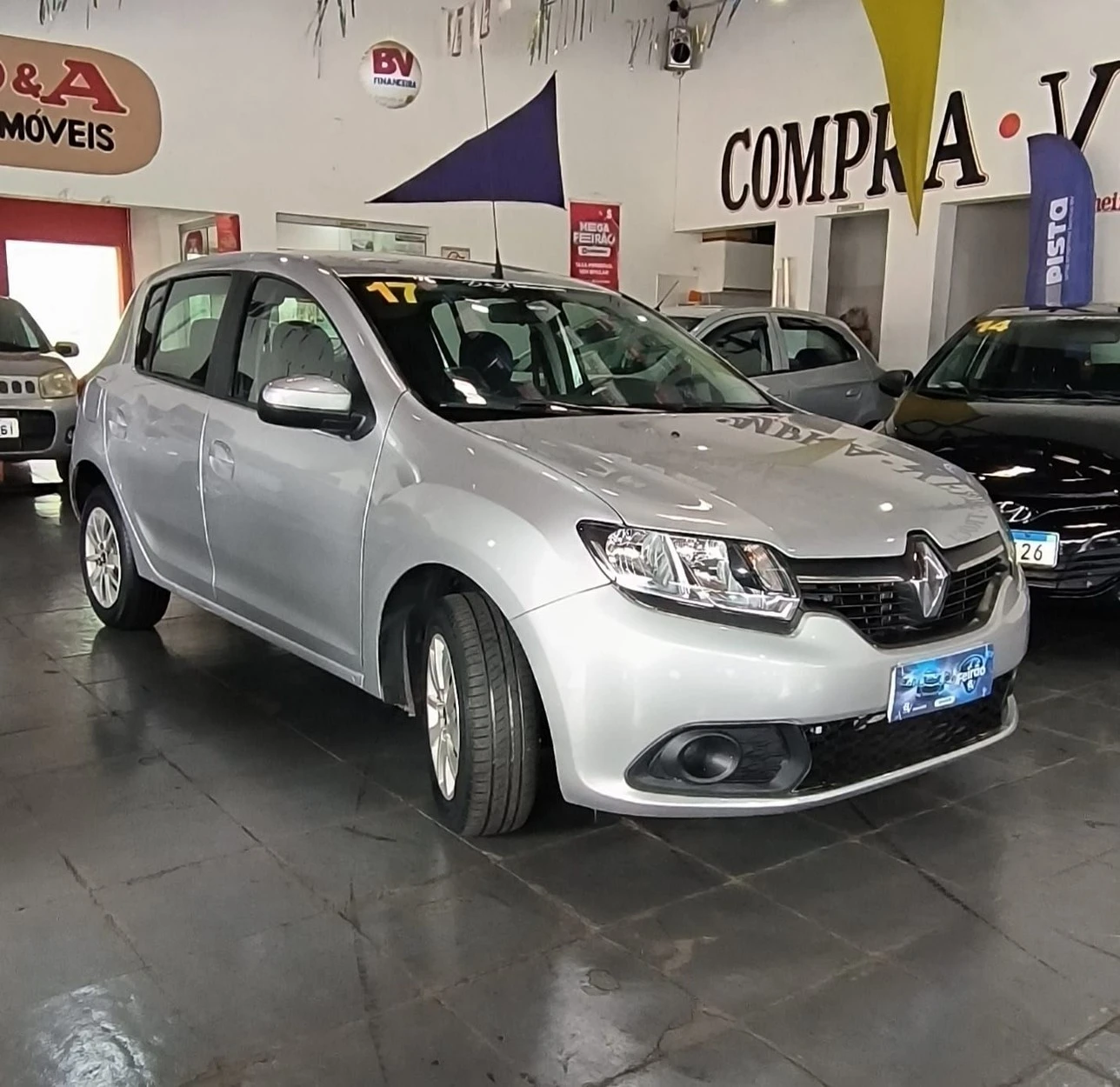 RENAULT SANDERO