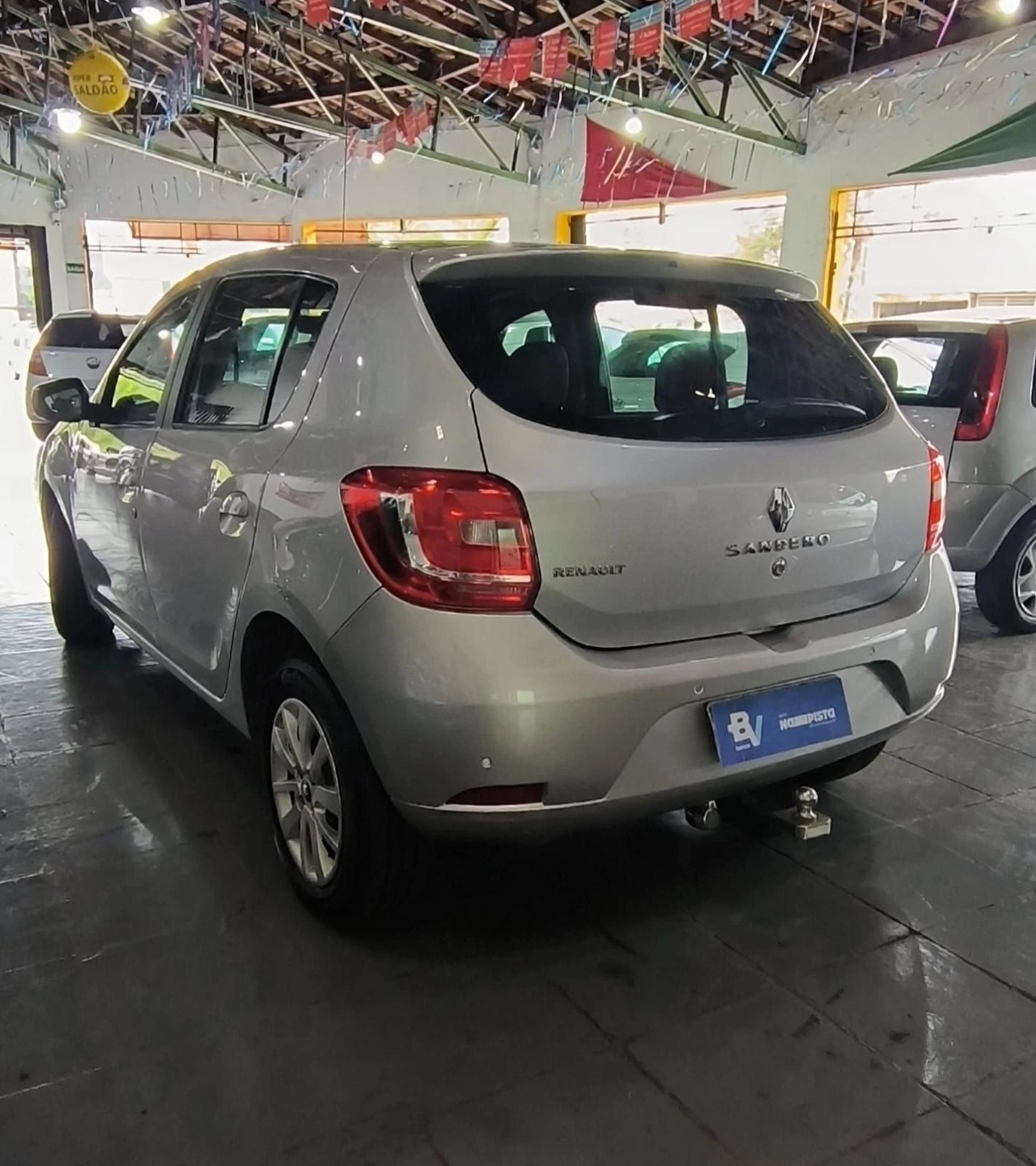 RENAULT SANDERO