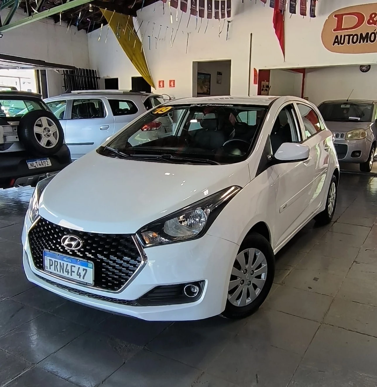 HYUNDAI HB20