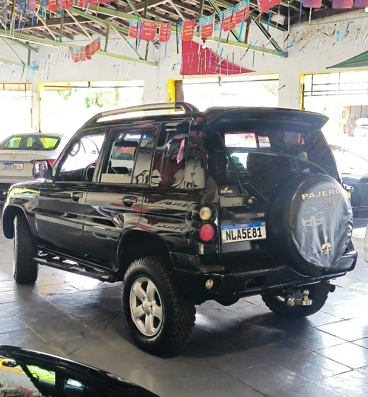 MITSUBISHI PAJERO TR4