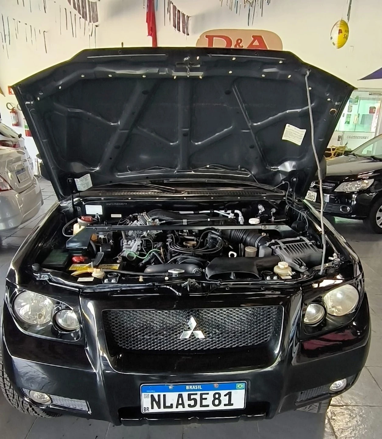 MITSUBISHI PAJERO TR4