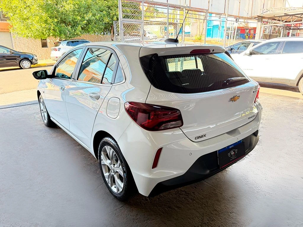 CHEVROLET ONIX