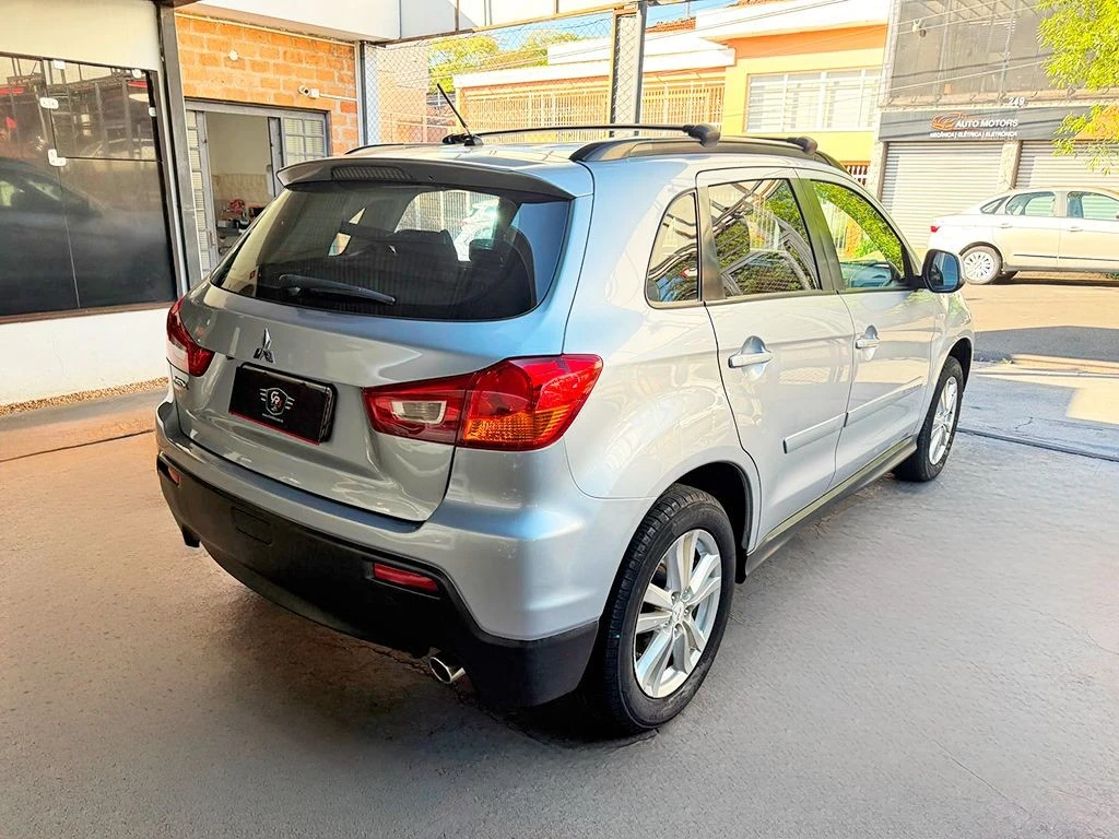 MITSUBISHI ASX