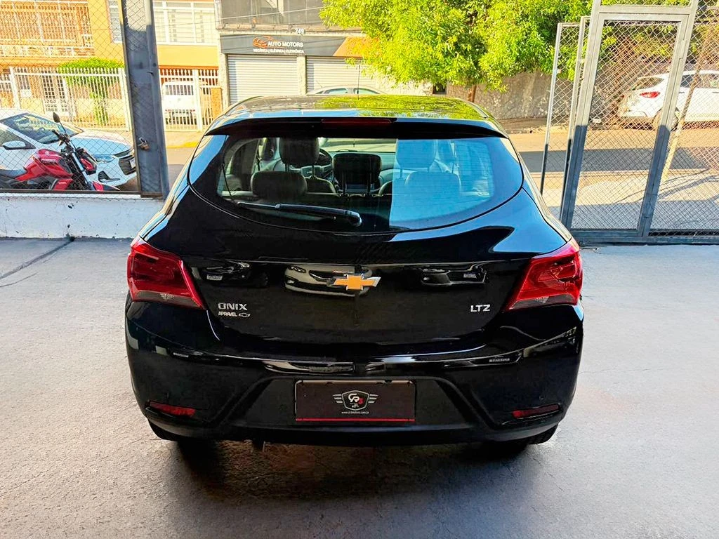CHEVROLET ONIX