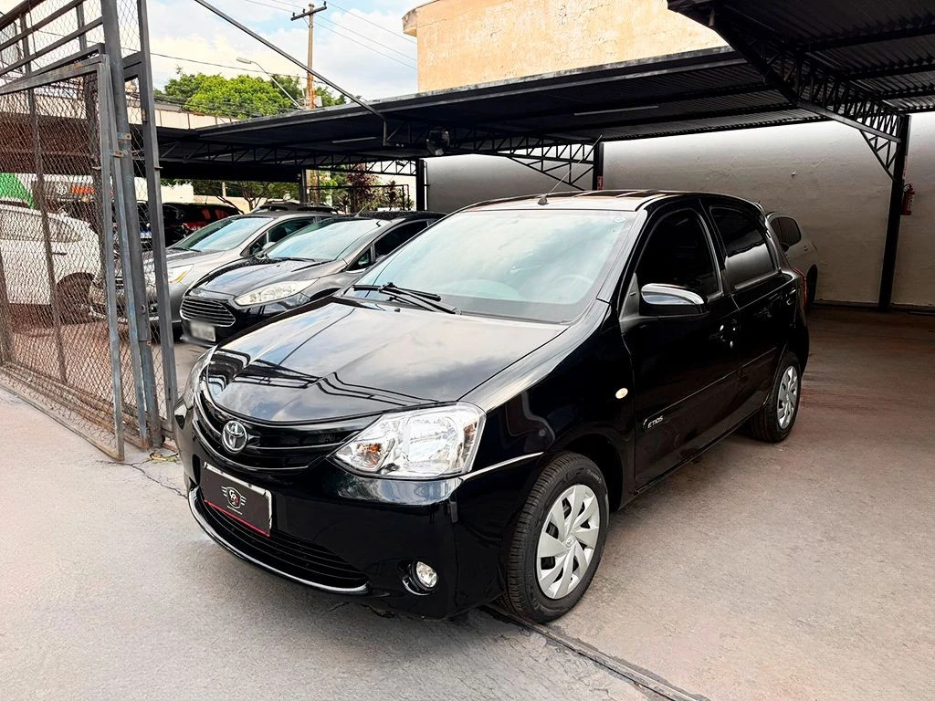 TOYOTA ETIOS