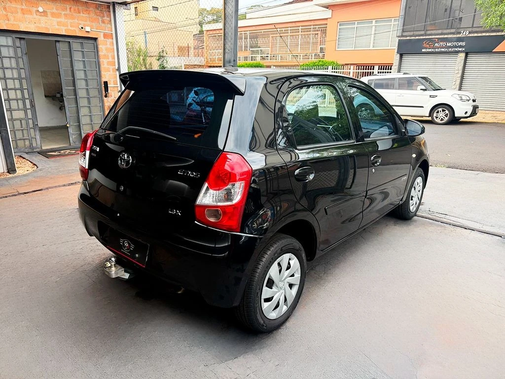 TOYOTA ETIOS