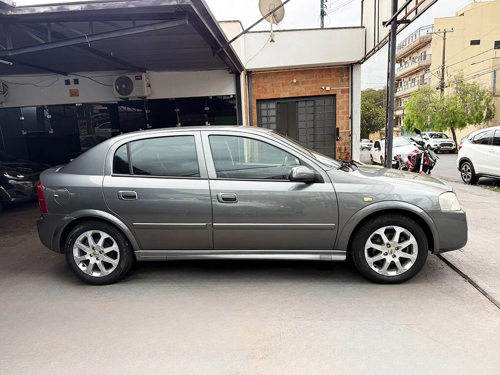 CHEVROLET ASTRA