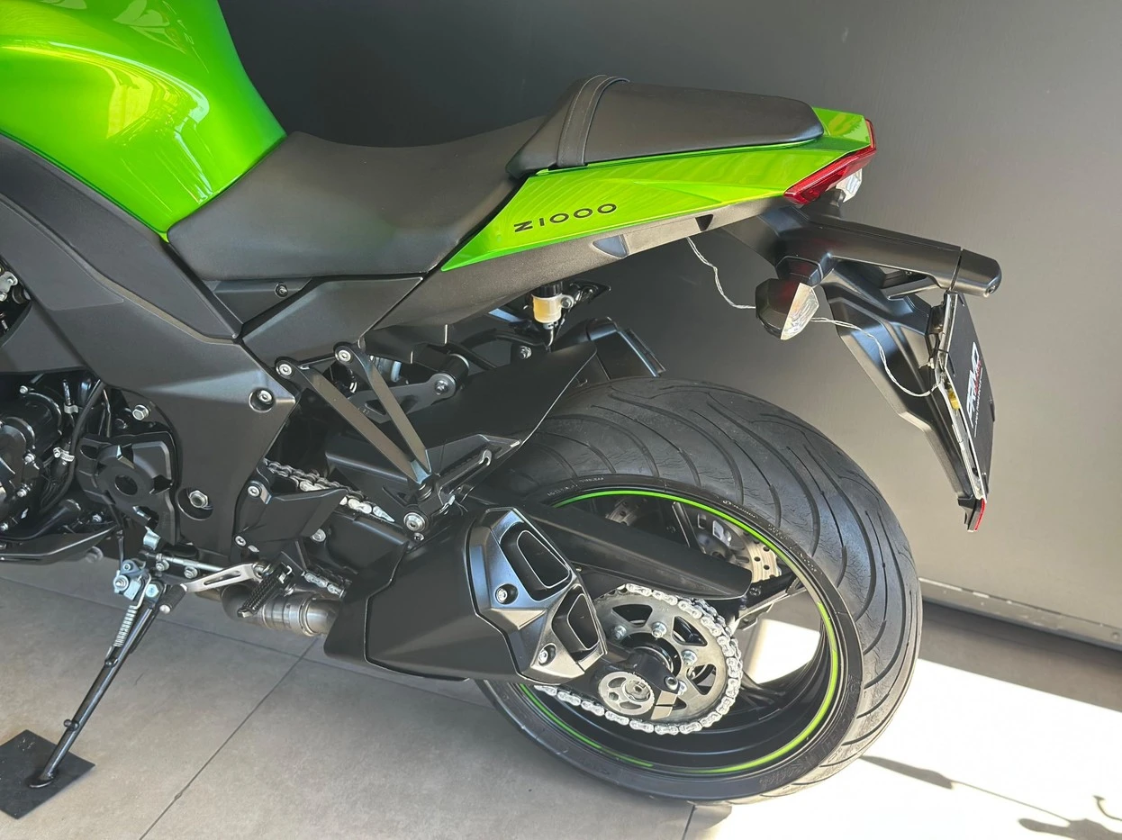 KAWASAKI Z1000