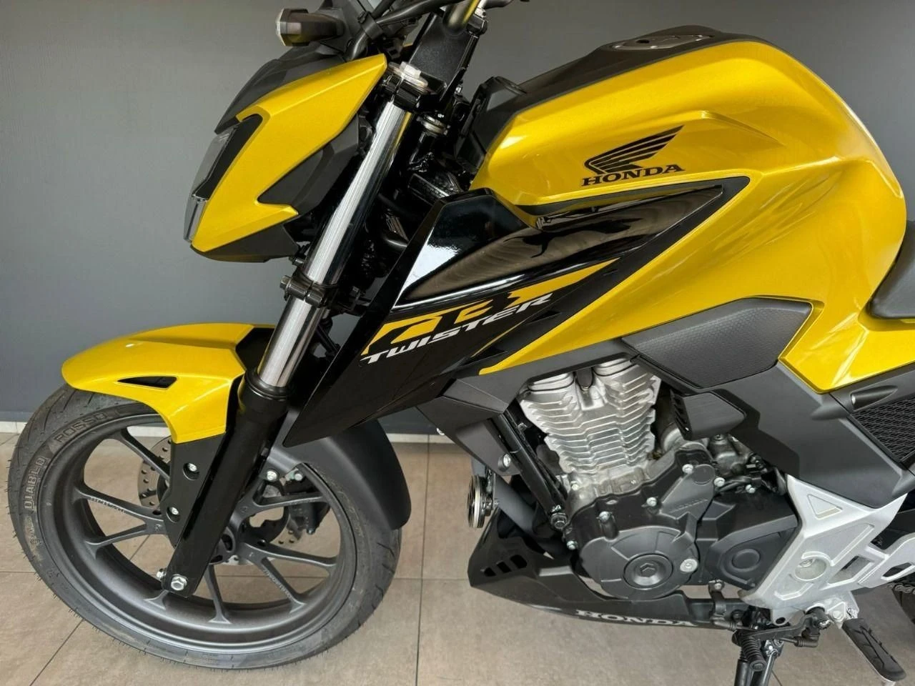 HONDA CB 300F TWISTER ABS