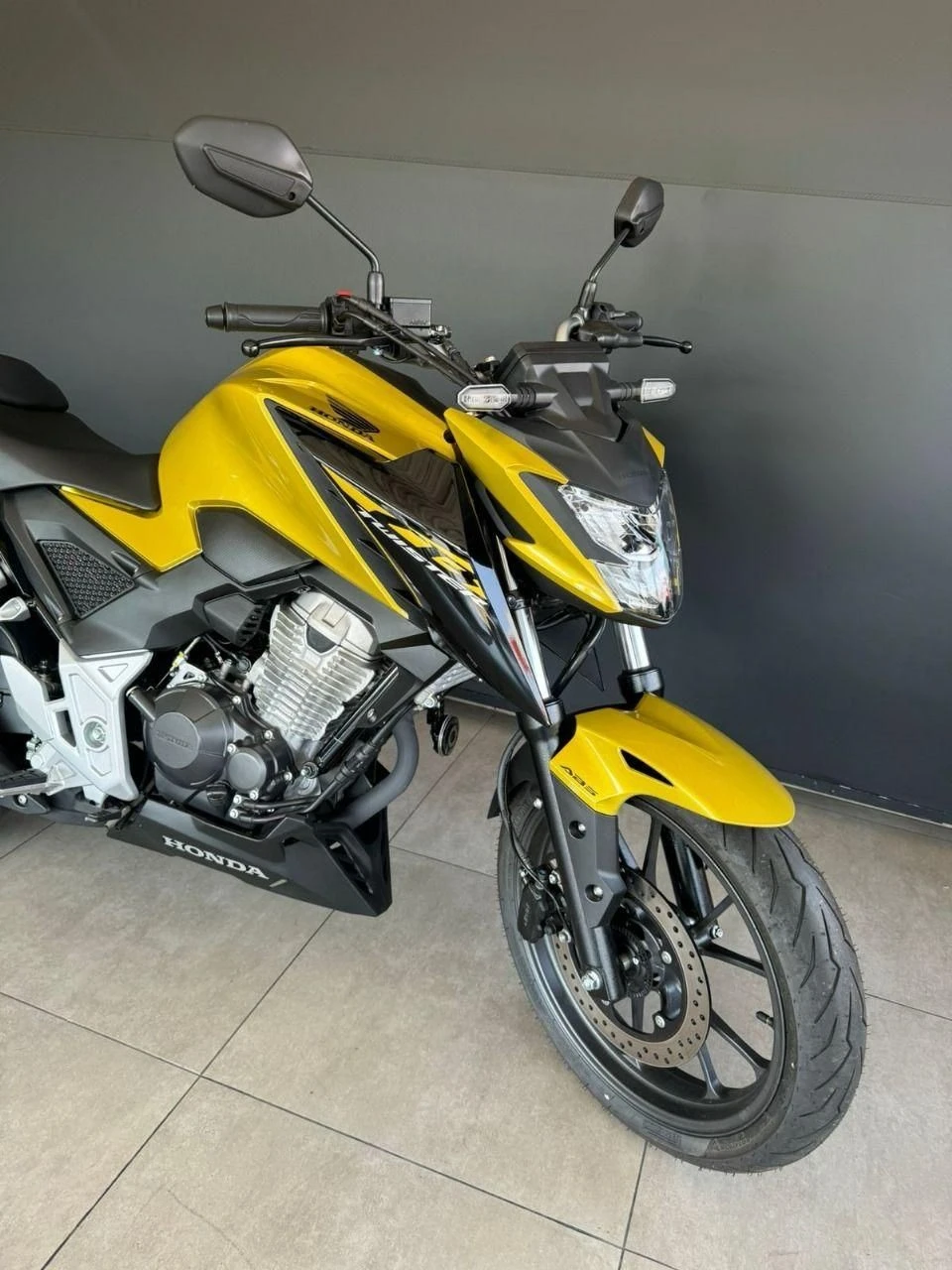 HONDA CB 300F TWISTER ABS