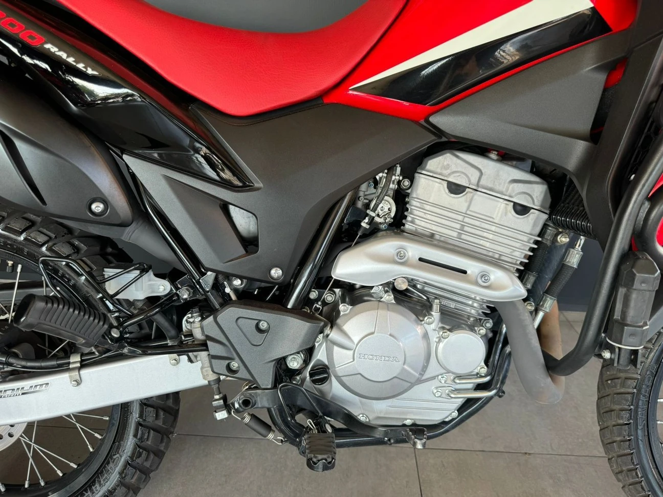 HONDA XRE 300 ABS