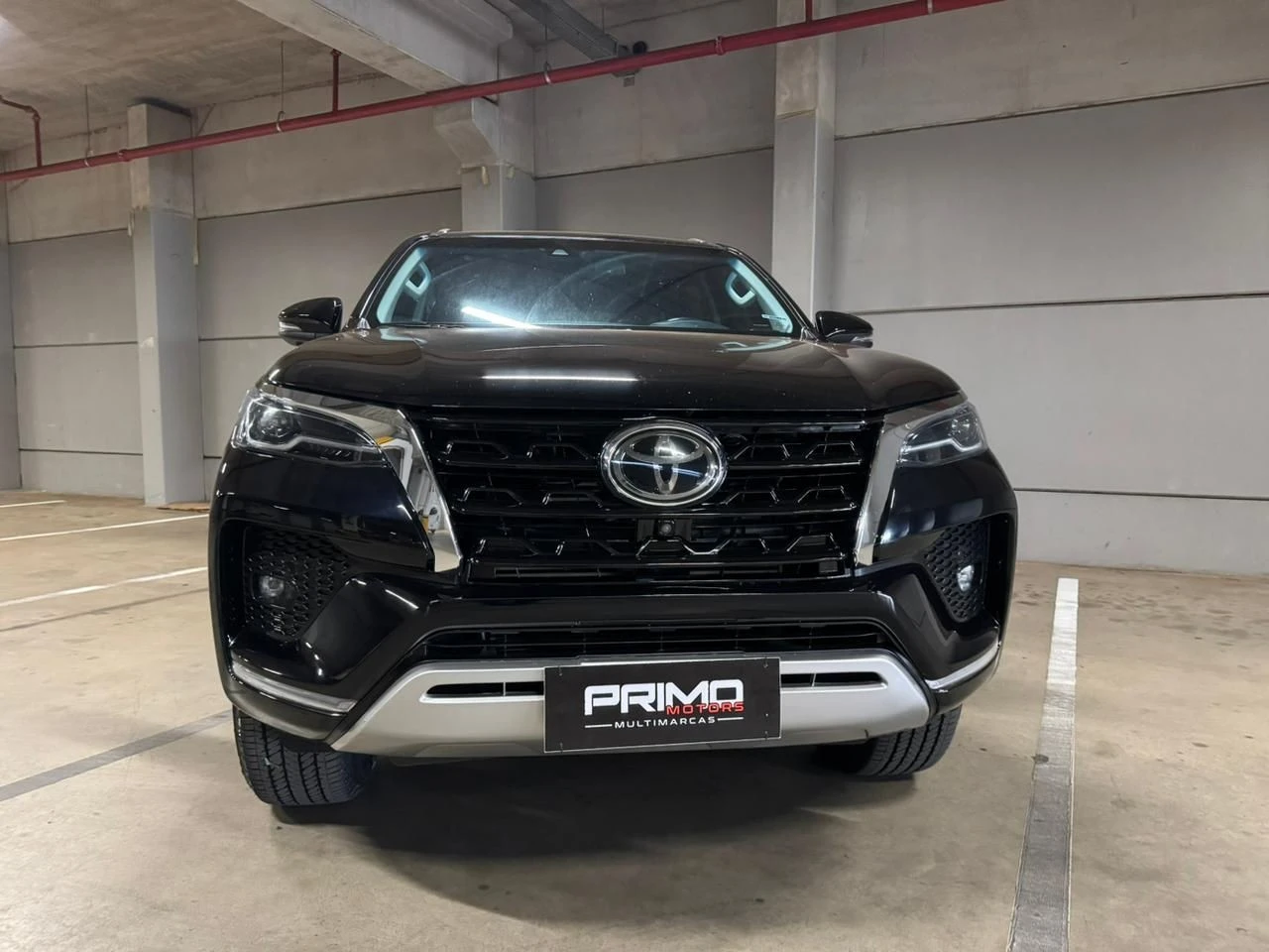 TOYOTA HILUX SW4