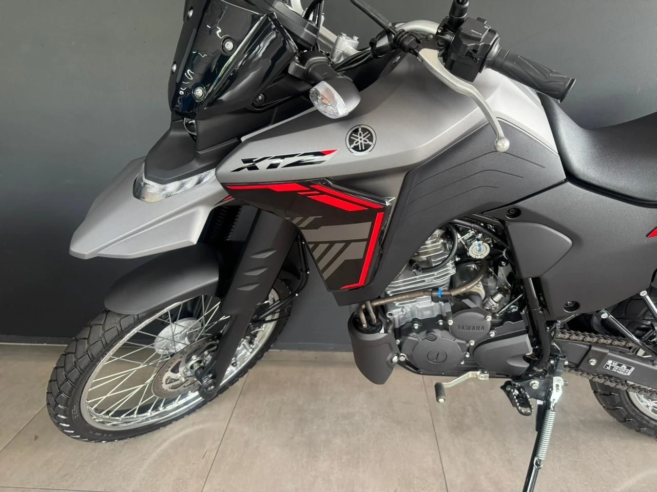 YAMAHA XTZ 250 LANDER CONNECTED