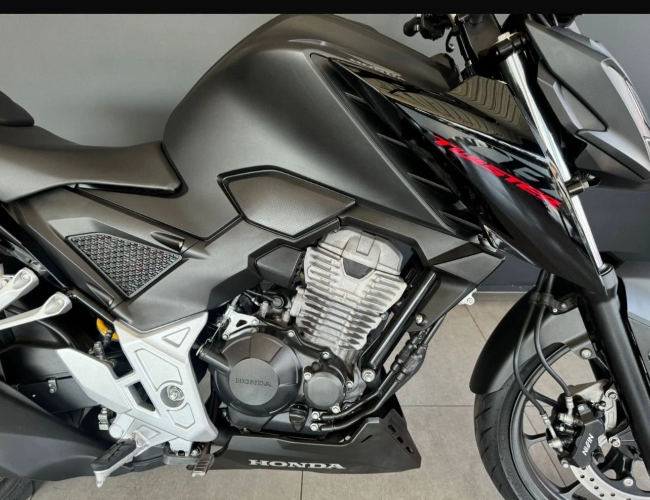 HONDA CB 300F TWISTER ABS