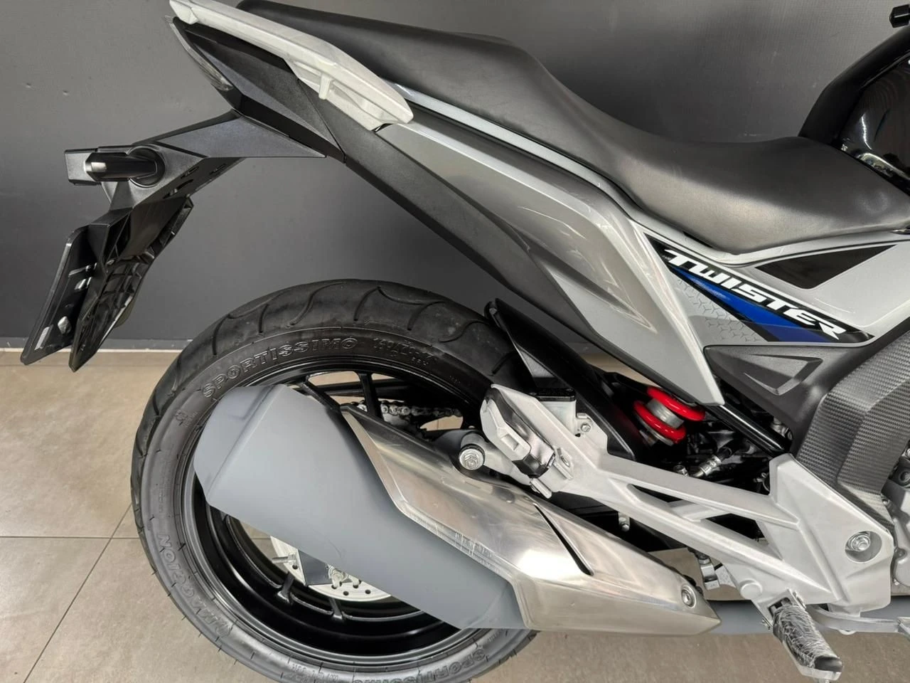 HONDA CB 250F TWISTER CBS