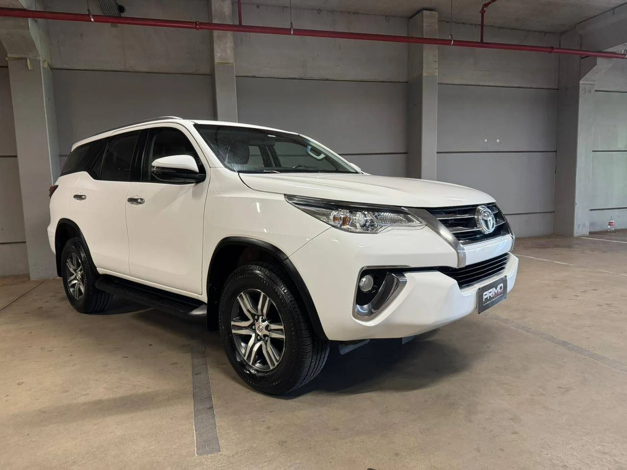 TOYOTA HILUX SW4