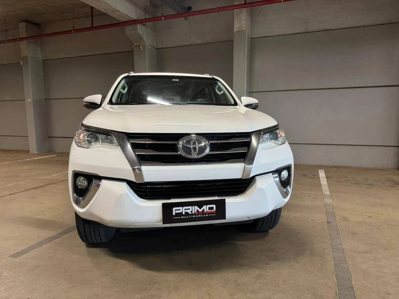TOYOTA HILUX SW4