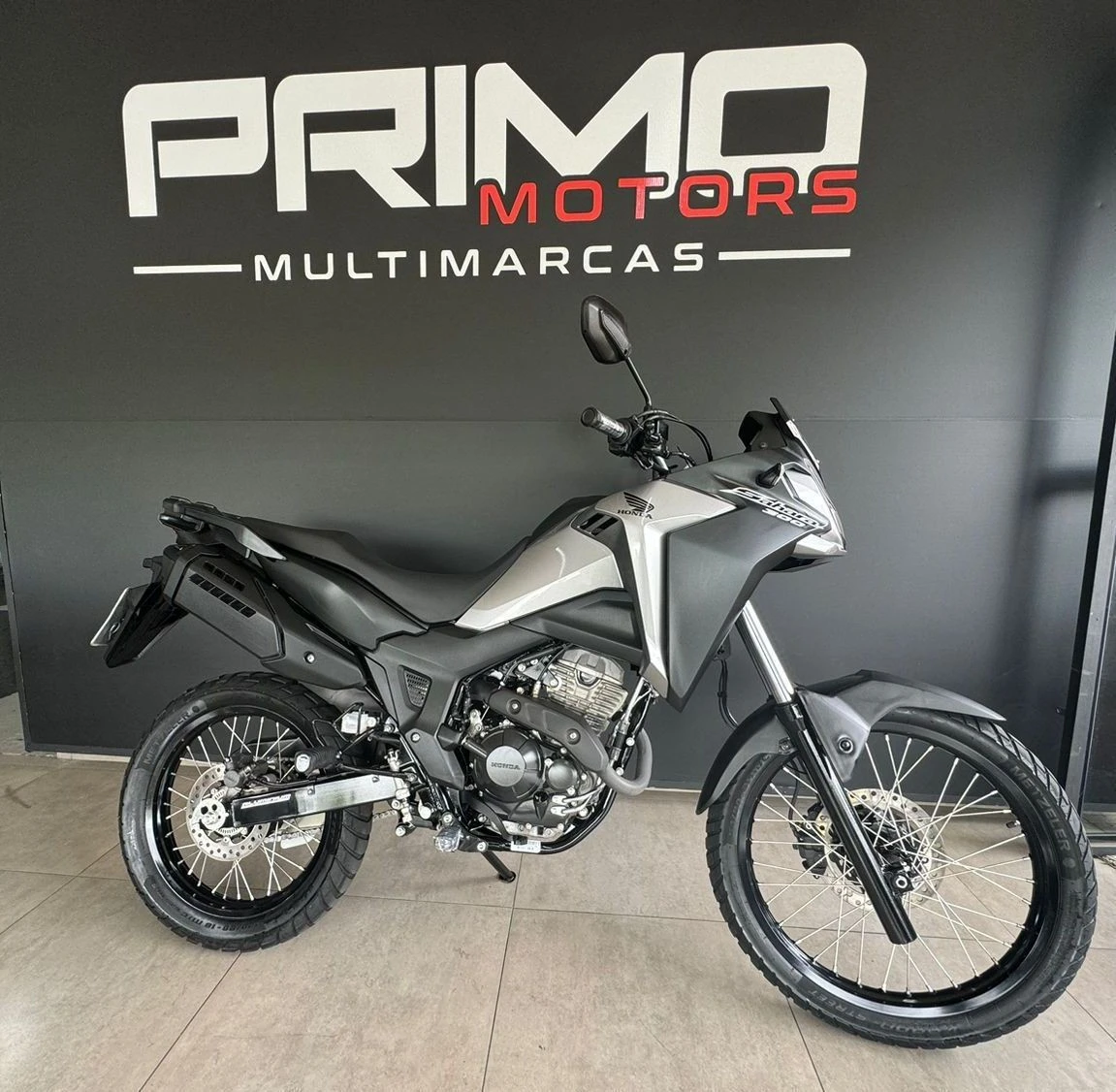 HONDA XRE 300 SAHARA