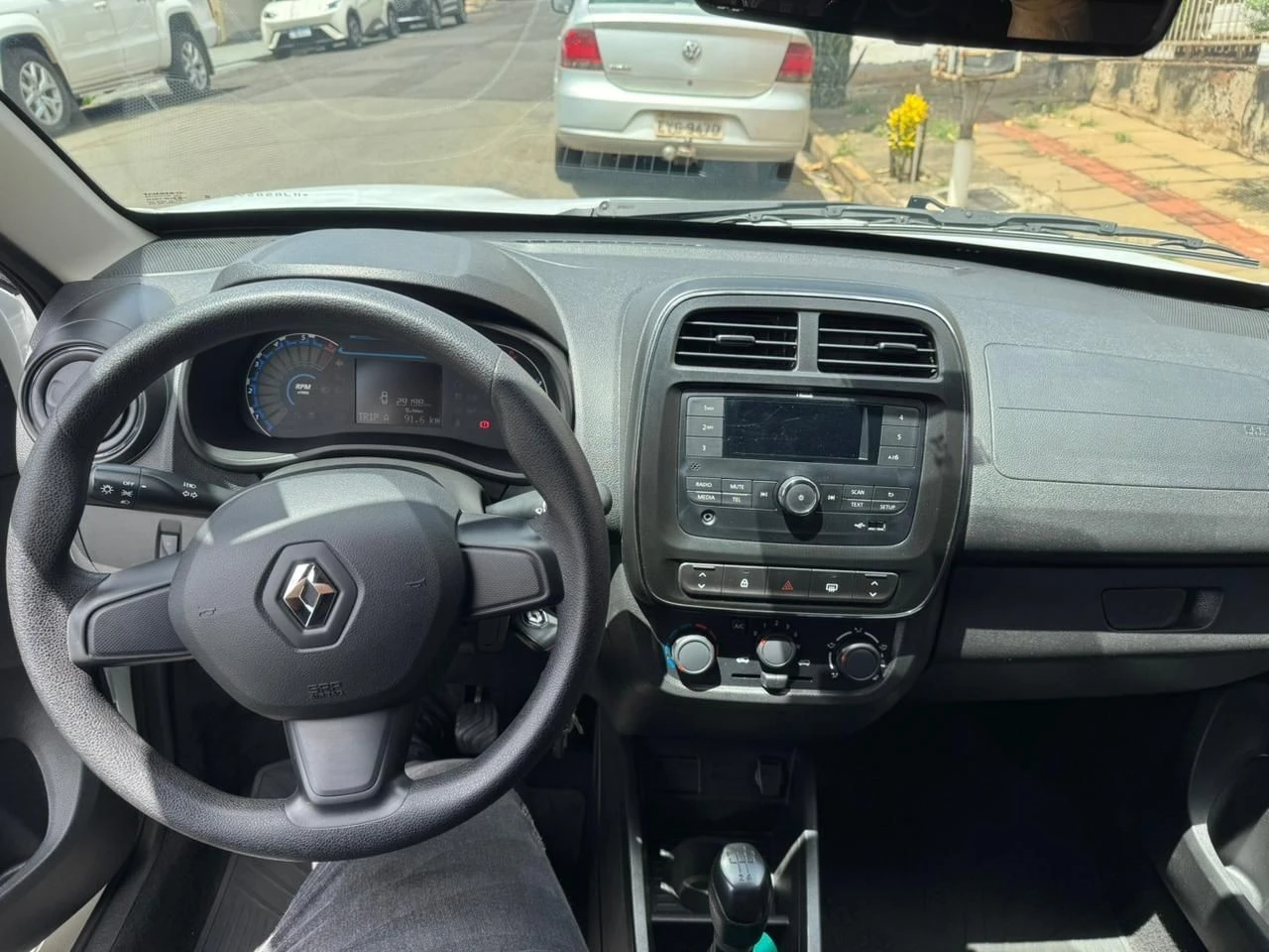 RENAULT KWID