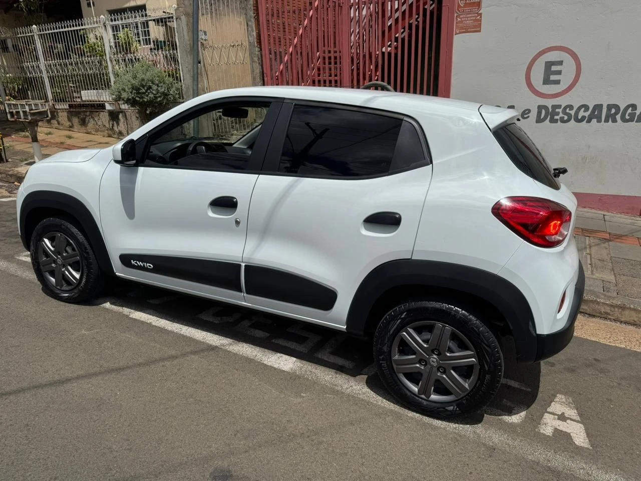 RENAULT KWID