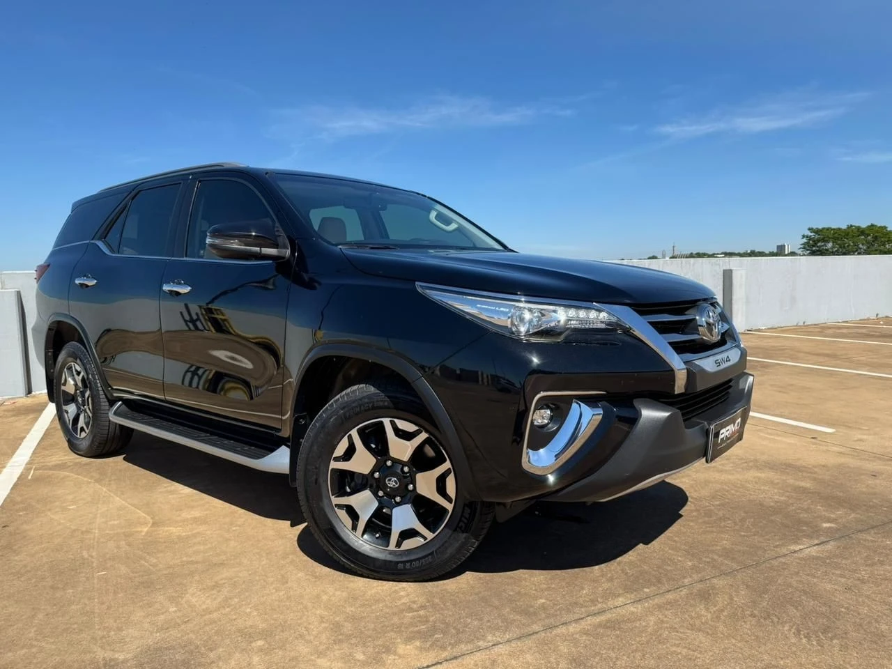 TOYOTA HILUX SW4