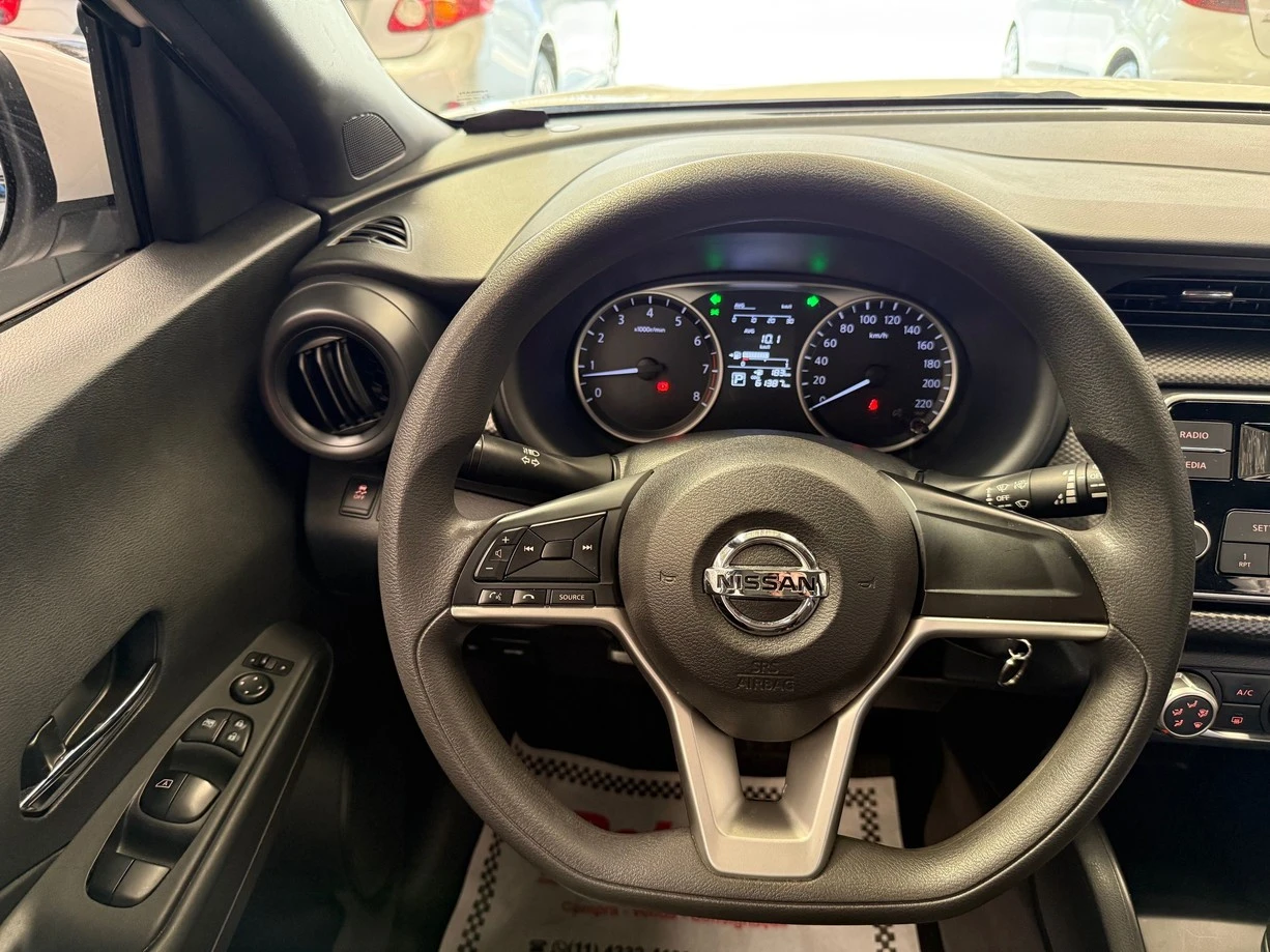 NISSAN KICKS