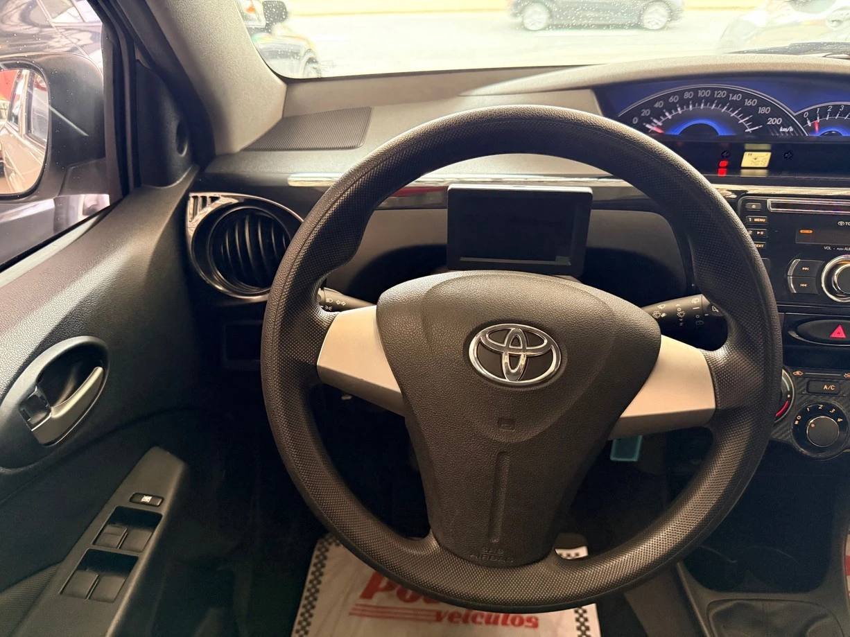 TOYOTA ETIOS