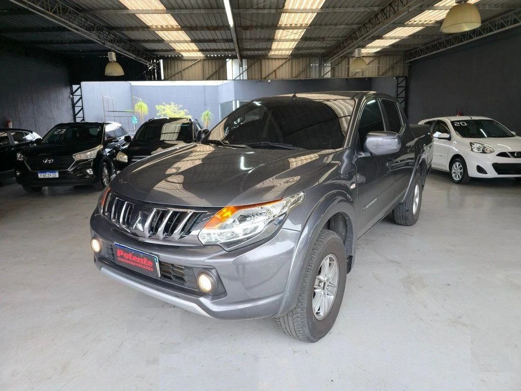 MITSUBISHI L200 TRITON
