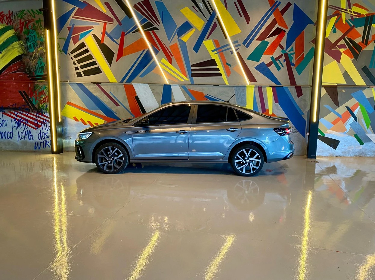 VOLKSWAGEN VIRTUS