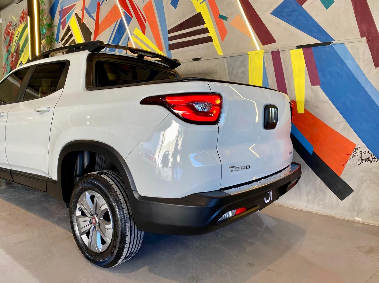FIAT TORO
