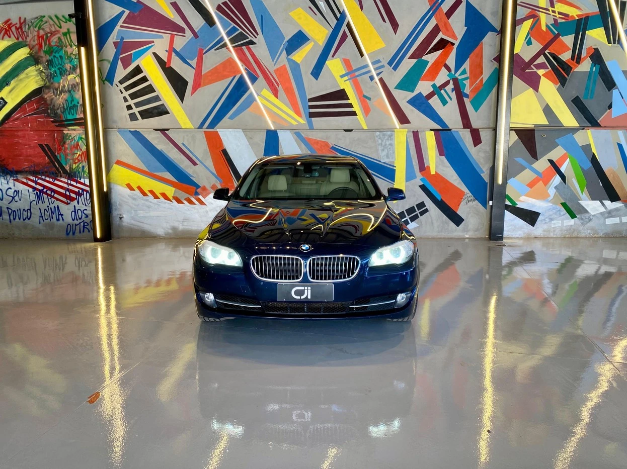BMW 528i