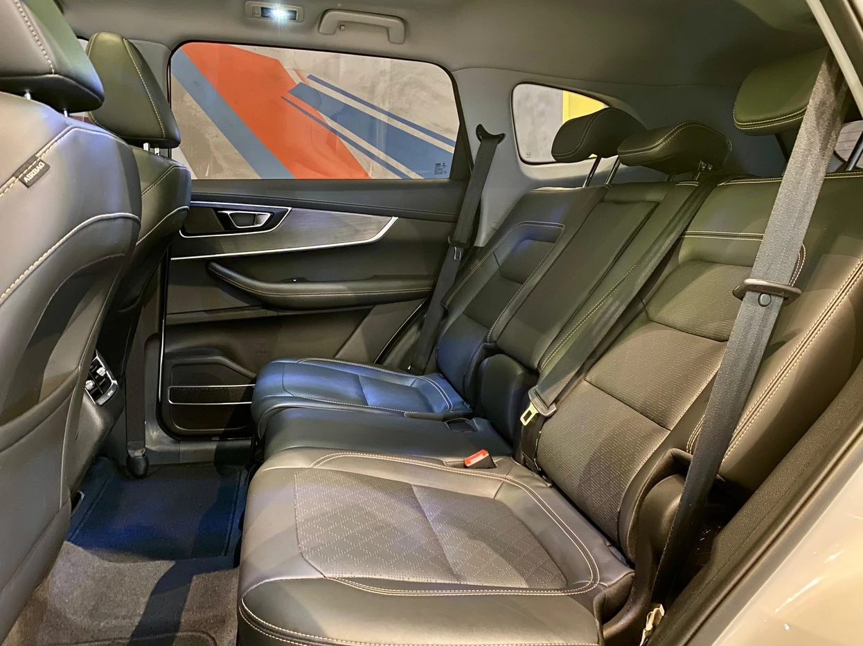 CHERY TIGGO 8
