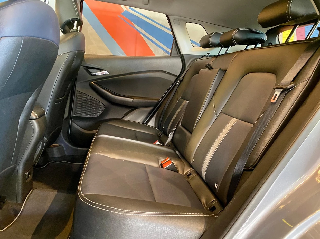 CHEVROLET TRACKER