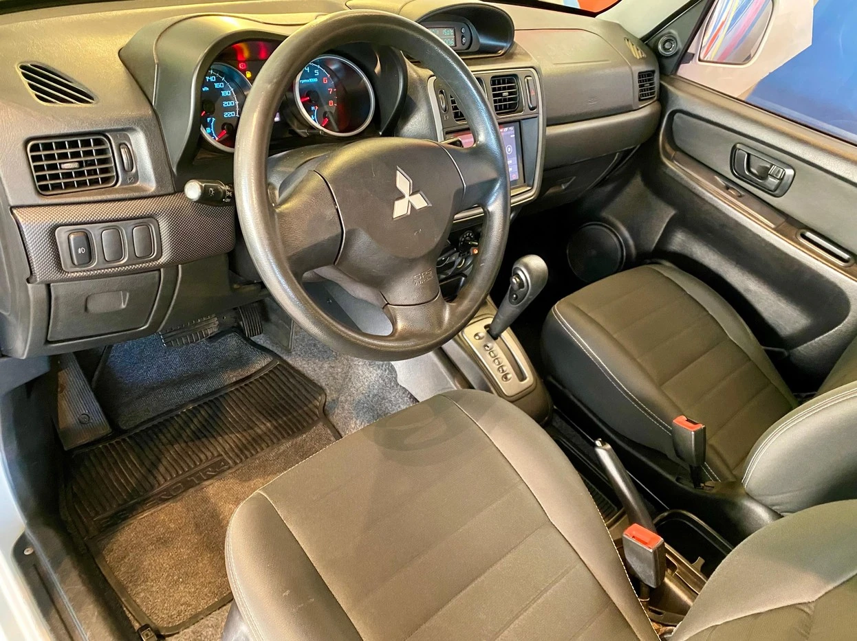MITSUBISHI PAJERO TR4