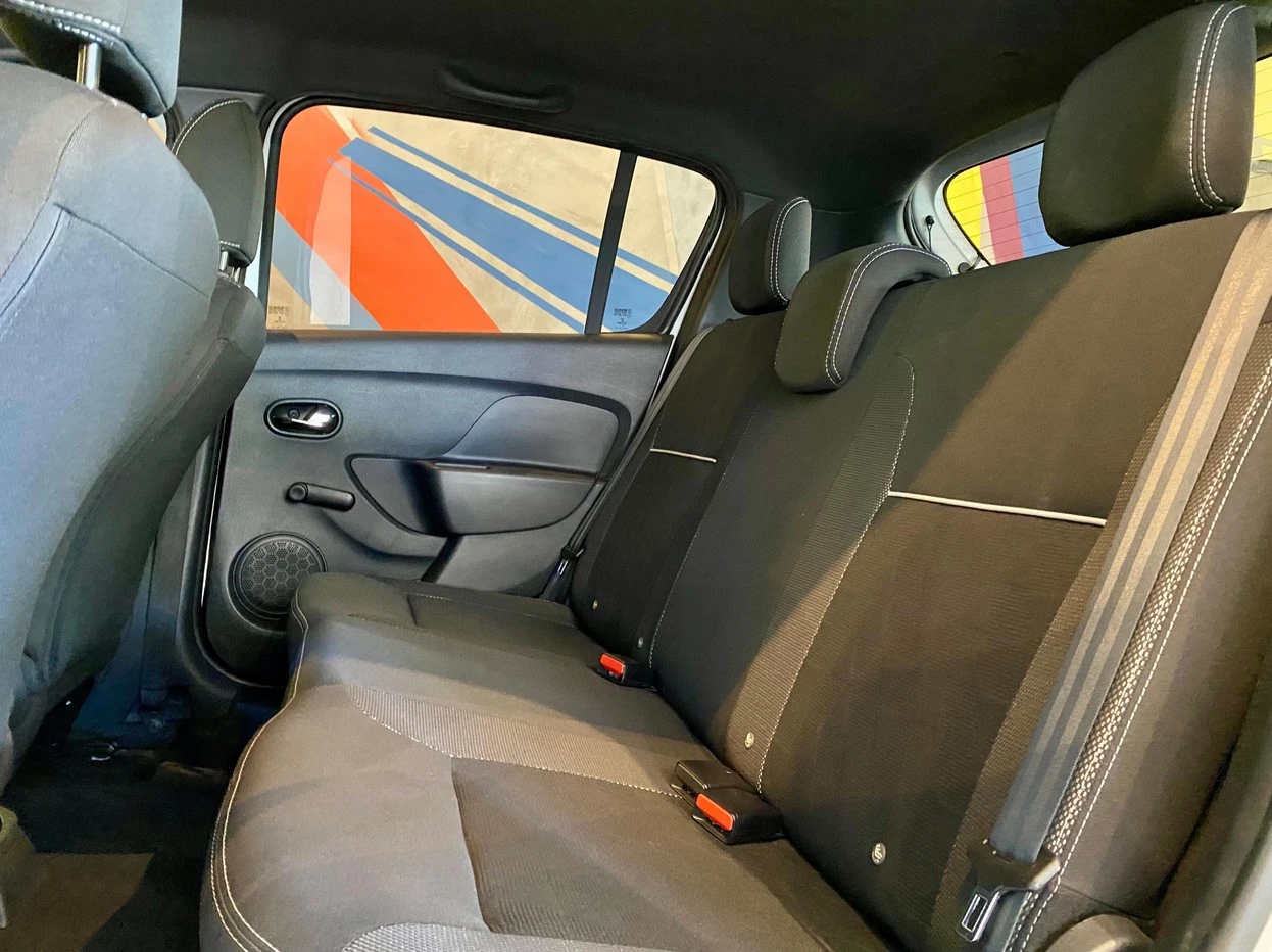 RENAULT SANDERO