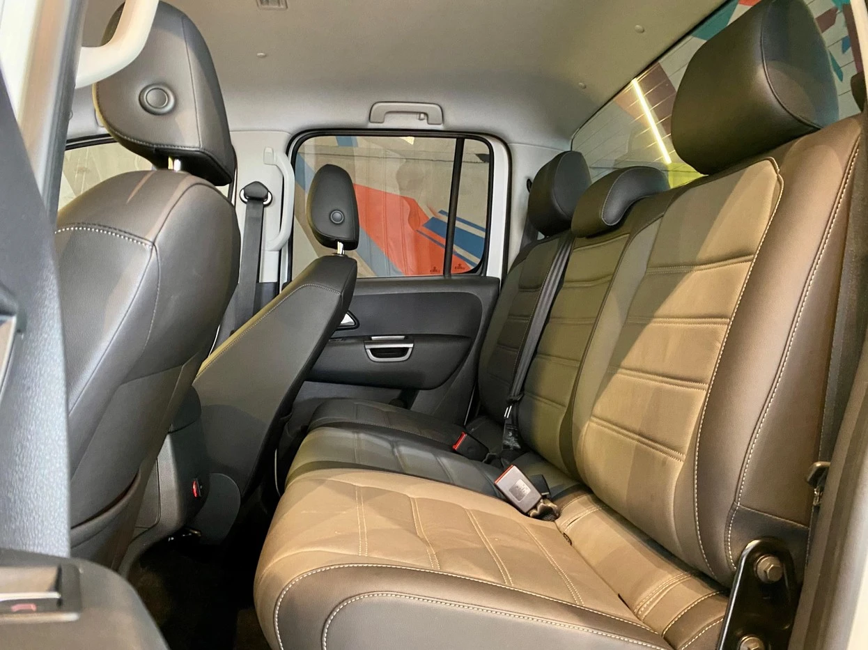 VOLKSWAGEN AMAROK