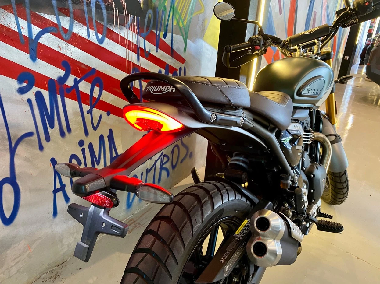 TRIUMPH SCRAMBLER