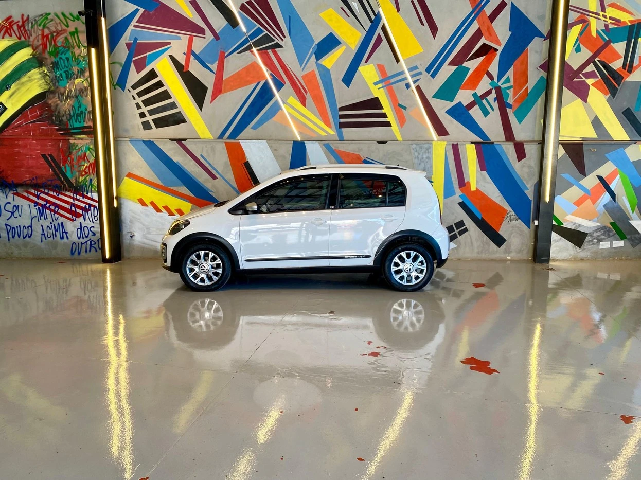 VOLKSWAGEN CROSS UP