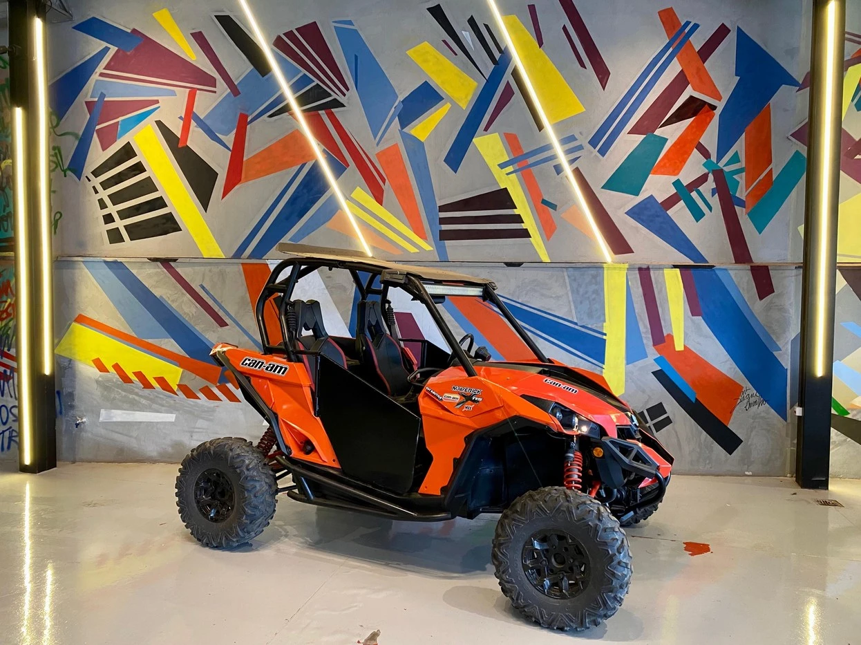 CAN-AM MAVERICK X2 TURBO