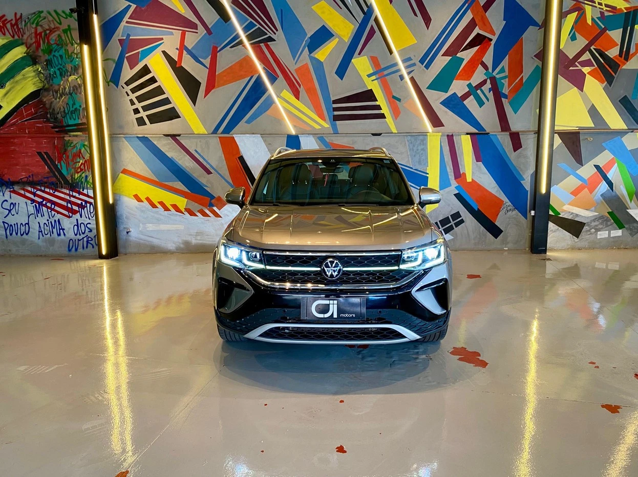 VOLKSWAGEN TAOS