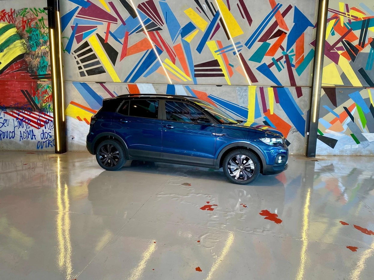 VOLKSWAGEN T-CROSS