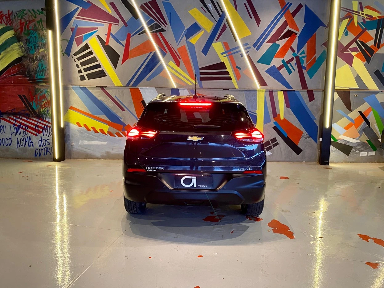 CHEVROLET TRACKER