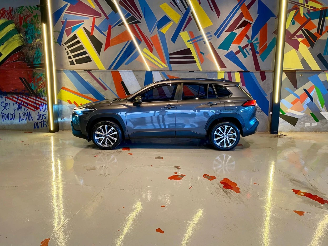 TOYOTA COROLLA CROSS