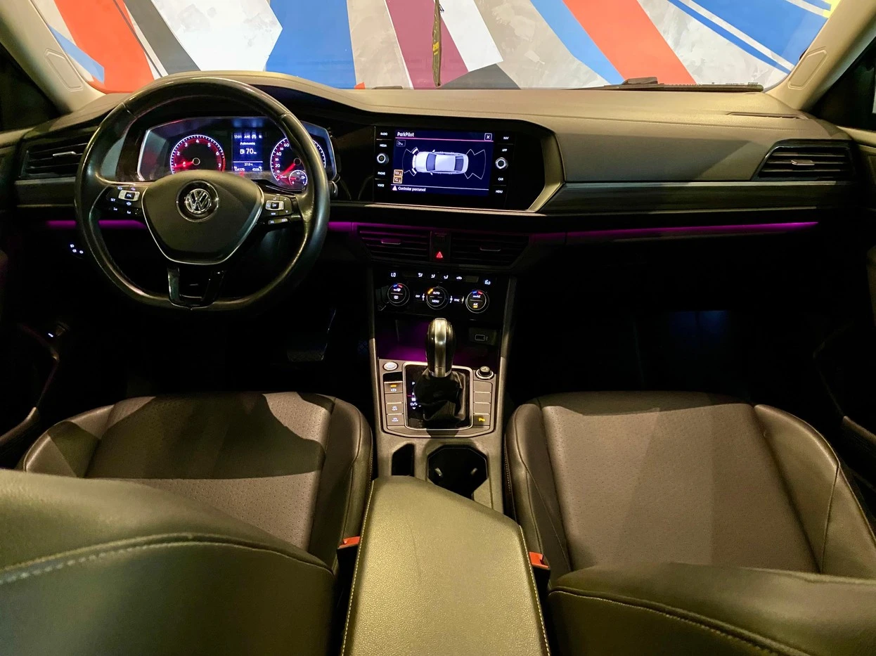 VOLKSWAGEN JETTA